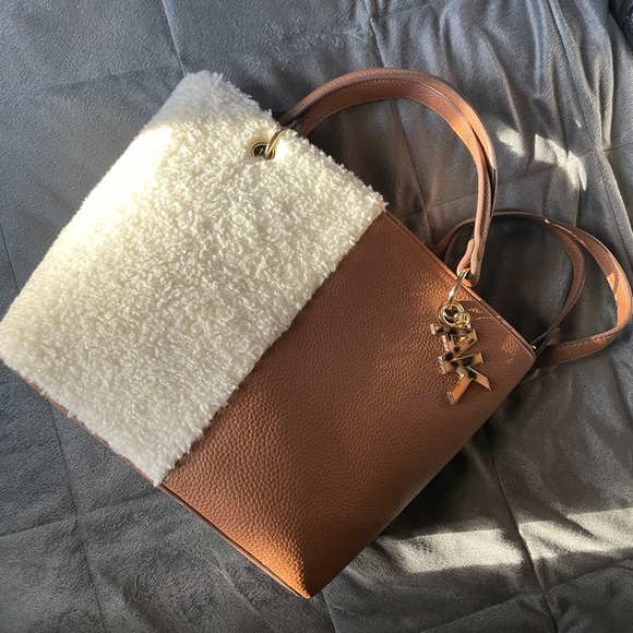 Anne Klein Handbags - Anne Kline faux Sherpa bag